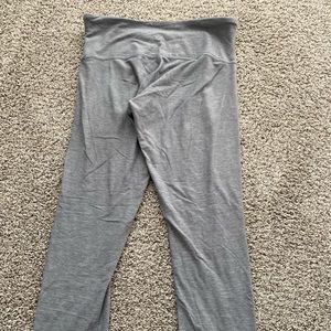Lululemon  7/8” length winder under leggings